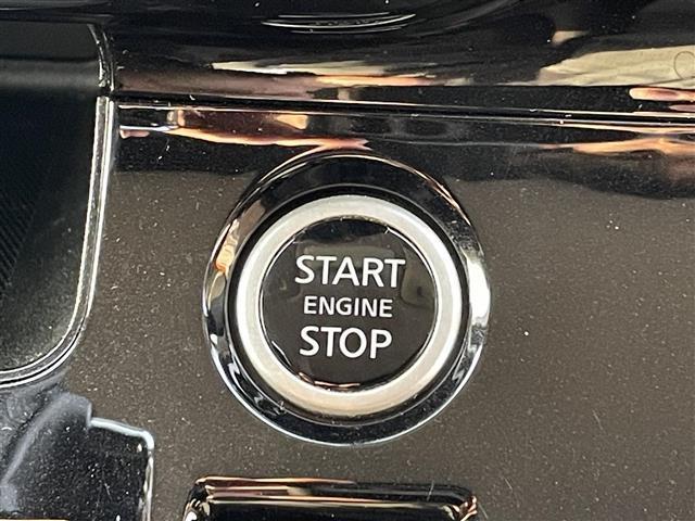 セレナ ハイウェイスター V 純正10型SDナビ(フルセグTV/CD/DVD/BT) 全方位 コーナーセンサー ブラインドスポット フリップダウンモニター ドラレコ プロパイロット 両側電動 ETC 純正フロアマット 純正LED(22枚目)