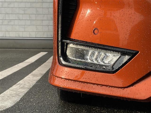 セレナ ハイウェイスター V 純正10型SDナビ(フルセグTV/CD/DVD/BT) 全方位 コーナーセンサー ブラインドスポット フリップダウンモニター ドラレコ プロパイロット 両側電動 ETC 純正フロアマット 純正LED(38枚目)