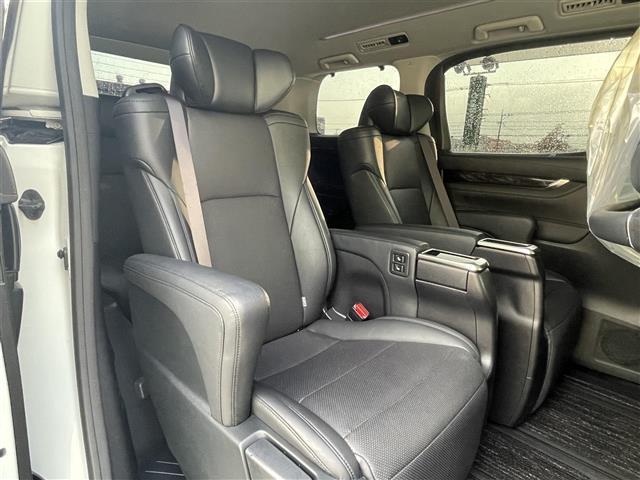 ヴェルファイア ２．５Ｚ　Ｇエディション　純正１０型ＳＤナビ（フルセグＴＶ／ＣＤ／ＤＶＤ／ＢＴ）　バックカメラ　コーナーセンサー　フリップダウンモニター　ドラレコ　ＥＴＣ　シートヒーター　エアシート　ハンドルヒーター　ＵＳＢ　ＨＤＭＩ（14枚目）