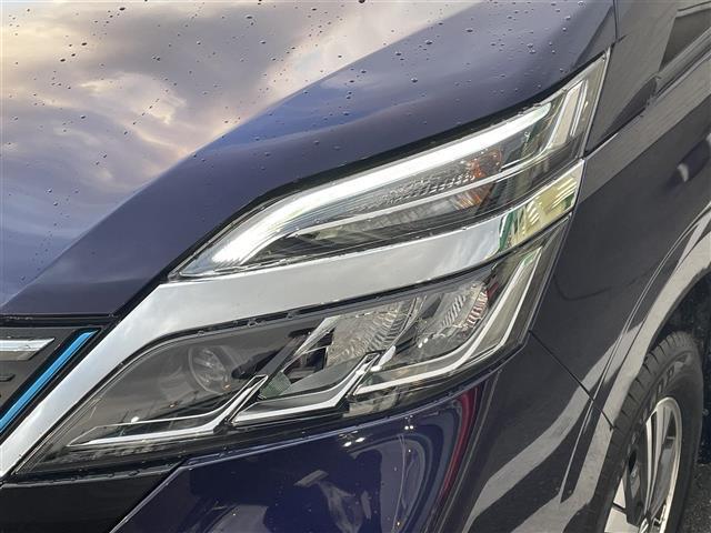 セレナ ｅ－パワー　ハイウェイスターＶ　純正７型ＳＤナビ（フルセグＴＶ／ＣＤ／ＤＶＤ／ＢＴ）　アラウンドビューモニター　プロパイロット　エマージェンシーブレーキ　コーナーセンサー　ブラインドスポットモニター　両側電動パワースライドドア（36枚目）