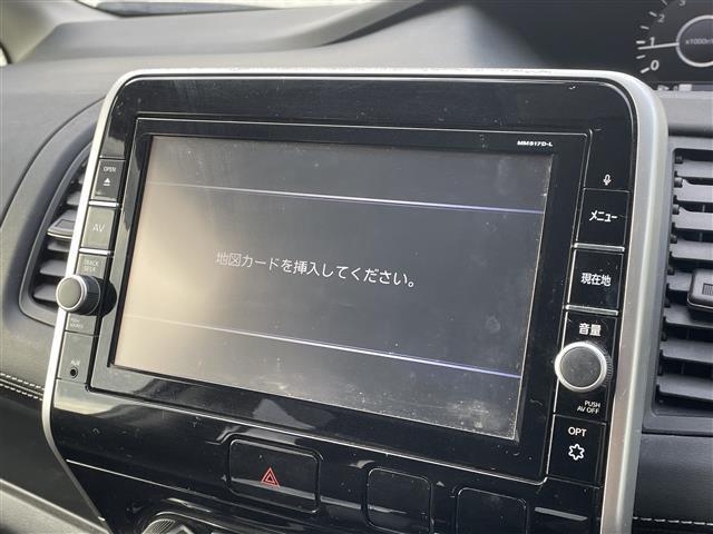 セレナ ハイウェイスター Vセレクション 純正9型SDナビ(フルセグTV/CD/DVD/BT) エマージェンシーブレーキ 後席フリップダウンモニター 両側電動 クルコン ドラレコ ETC 純正LED 純正アルミホイール プッシュスタート(4枚目)