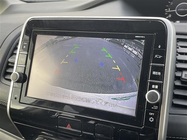 セレナ ハイウェイスター Vセレクション 純正9型SDナビ(フルセグTV/CD/DVD/BT) エマージェンシーブレーキ 後席フリップダウンモニター 両側電動 クルコン ドラレコ ETC 純正LED 純正アルミホイール プッシュスタート(5枚目)