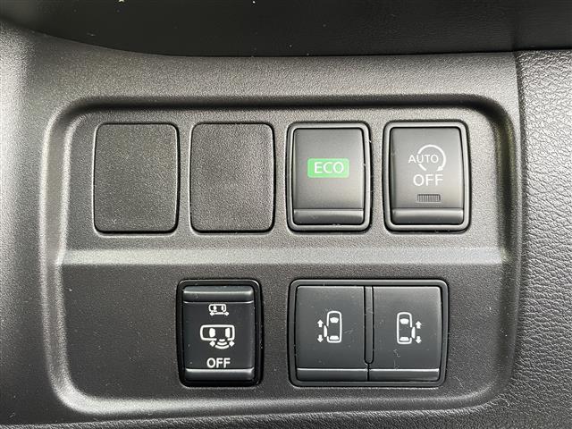 セレナ ハイウェイスター Vセレクション 純正9型SDナビ(フルセグTV/CD/DVD/BT) エマージェンシーブレーキ 後席フリップダウンモニター 両側電動 クルコン ドラレコ ETC 純正LED 純正アルミホイール プッシュスタート(8枚目)