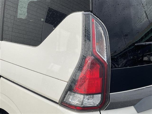 セレナ ハイウェイスター Vセレクション 純正9型SDナビ(フルセグTV/CD/DVD/BT) エマージェンシーブレーキ 後席フリップダウンモニター 両側電動 クルコン ドラレコ ETC 純正LED 純正アルミホイール プッシュスタート(40枚目)