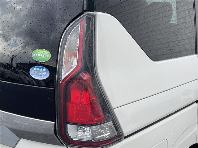 セレナ ハイウェイスター Vセレクション 純正9型SDナビ(フルセグTV/CD/DVD/BT) エマージェンシーブレーキ 後席フリップダウンモニター 両側電動 クルコン ドラレコ ETC 純正LED 純正アルミホイール プッシュスタート(41枚目)