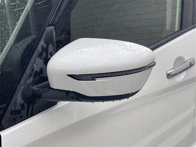 セレナ ハイウェイスター Vセレクション 純正9型SDナビ(フルセグTV/CD/DVD/BT) エマージェンシーブレーキ 後席フリップダウンモニター 両側電動 クルコン ドラレコ ETC 純正LED 純正アルミホイール プッシュスタート(44枚目)