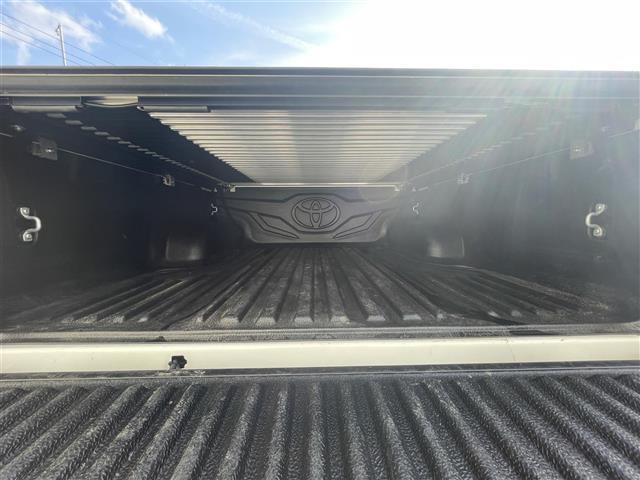 ハイラックス Z GRスポーツ(15枚目)