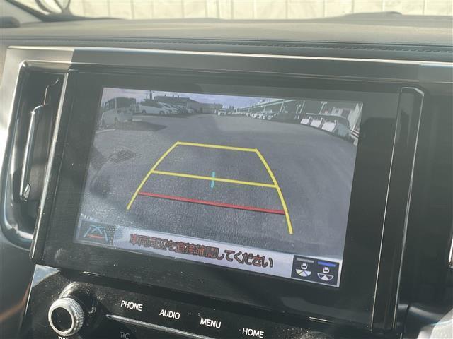 アルファード ２．５Ｓ　Ｃパッケージ　純正１０型ナビ（フルセグＴＶ／ＣＤ／ＤＶＤ／ＢＴ）　トヨタセーフ　バックカメラ　ブラインドスポット　コーナーセンサー　オートホールド　Ｗサンルーフ　両側電動　クルコン　ドラレコ　デジタルインナーミラー（6枚目）