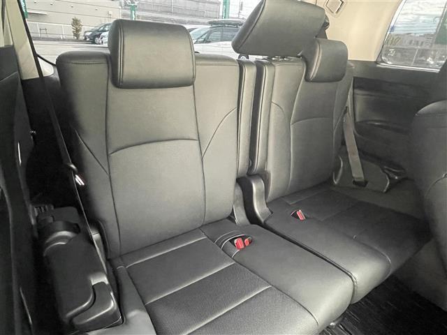 アルファード ２．５Ｓ　Ｃパッケージ　純正１０型ナビ（フルセグＴＶ／ＣＤ／ＤＶＤ／ＢＴ）　トヨタセーフ　バックカメラ　ブラインドスポット　コーナーセンサー　オートホールド　Ｗサンルーフ　両側電動　クルコン　ドラレコ　デジタルインナーミラー（15枚目）