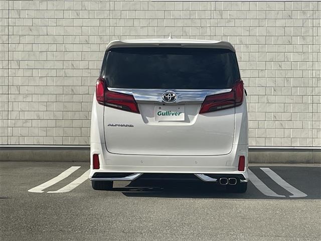 アルファード ２．５Ｓ　Ｃパッケージ　純正１０型ナビ（フルセグＴＶ／ＣＤ／ＤＶＤ／ＢＴ）　トヨタセーフ　バックカメラ　ブラインドスポット　コーナーセンサー　オートホールド　Ｗサンルーフ　両側電動　クルコン　ドラレコ　デジタルインナーミラー（20枚目）