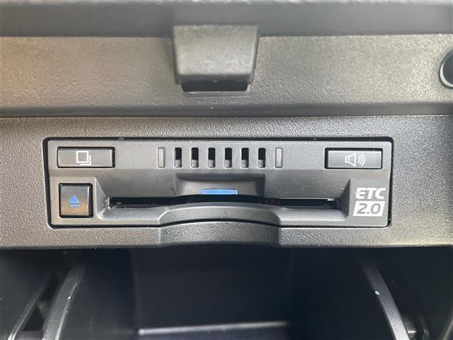 アルファード ２．５Ｓ　Ｃパッケージ　純正１０型ナビ（フルセグＴＶ／ＣＤ／ＤＶＤ／ＢＴ）　トヨタセーフ　バックカメラ　ブラインドスポット　コーナーセンサー　オートホールド　Ｗサンルーフ　両側電動　クルコン　ドラレコ　デジタルインナーミラー（22枚目）