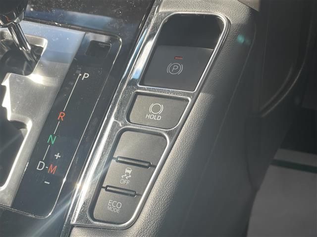 アルファード ２．５Ｓ　Ｃパッケージ　純正１０型ナビ（フルセグＴＶ／ＣＤ／ＤＶＤ／ＢＴ）　トヨタセーフ　バックカメラ　ブラインドスポット　コーナーセンサー　オートホールド　Ｗサンルーフ　両側電動　クルコン　ドラレコ　デジタルインナーミラー（26枚目）