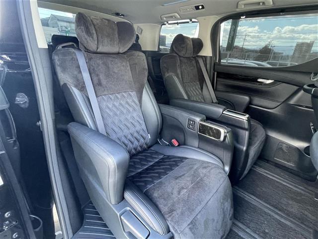 ヴェルファイア 2.5Z Gエディション 純正10型SDナビ(フルセグTV/CD/DVD/BT/HDMI)モデリスタエアロ(F.S.R)バックカメラ 後席フリップダウンモニター プリクラッシュセーフティー コーナーセンサー 電動リア 両側電動(14枚目)