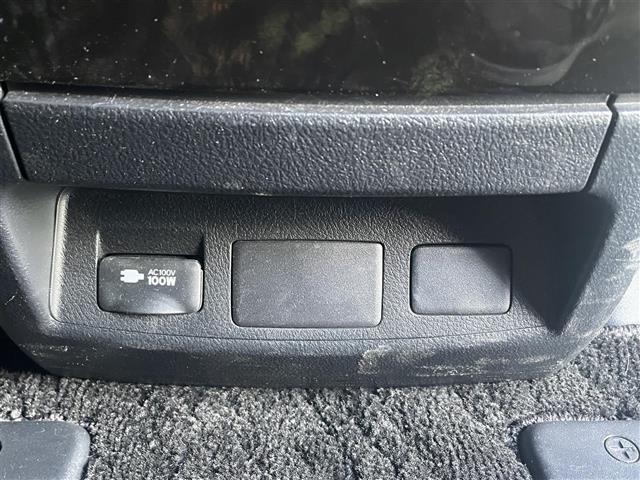 ヴェルファイア 2.5Z Gエディション 純正10型SDナビ(フルセグTV/CD/DVD/BT/HDMI)モデリスタエアロ(F.S.R)バックカメラ 後席フリップダウンモニター プリクラッシュセーフティー コーナーセンサー 電動リア 両側電動(30枚目)