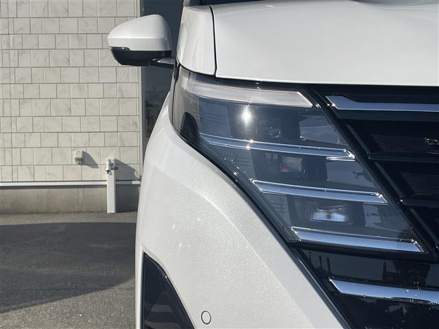 セレナ e-パワー ハイウェイスターV 純正12.3型ディスプレイナビ(フルセグTV/BT) アラウンドビューモニター フリップダウン後席モニター プロパイロット エマージェンシーブレーキ コーナーセンサー BSM 両側パワスラ ETC(18枚目)