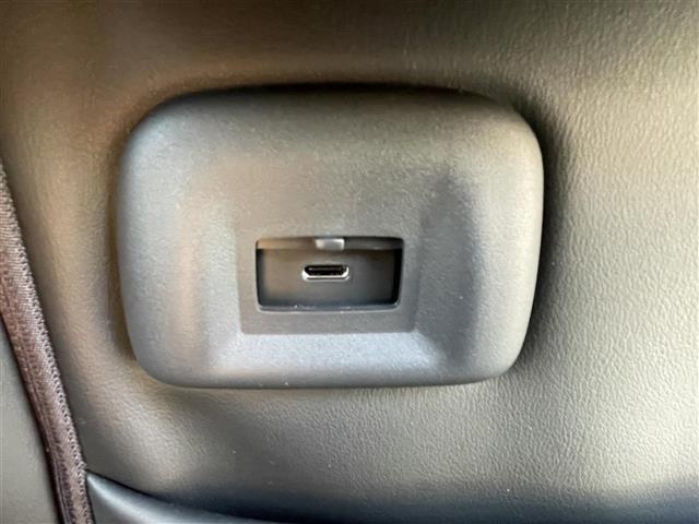 セレナ e-パワー ハイウェイスターV 純正12.3型ディスプレイナビ(フルセグTV/BT) アラウンドビューモニター フリップダウン後席モニター プロパイロット エマージェンシーブレーキ コーナーセンサー BSM 両側パワスラ ETC(28枚目)