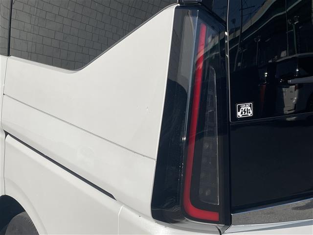 セレナ e-パワー ハイウェイスターV 純正12.3型ディスプレイナビ(フルセグTV/BT) アラウンドビューモニター フリップダウン後席モニター プロパイロット エマージェンシーブレーキ コーナーセンサー BSM 両側パワスラ ETC(40枚目)