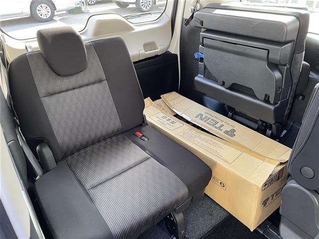 セレナ ｅ－パワー　ハイウェイスターＶ　純正１０型ＳＤナビ　アラウンドビューモニター　プロパイロット　エマージェンシーブレーキ　コーナーセンサー　ＢＳＭ　両側パワスラ　ドラレコ　ＥＴＣ　インテリジェントルームミラー　ＵＳＢポート（15枚目）