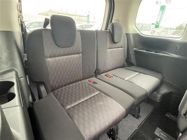 セレナ ハイウェイスターＶ　社外７型ＳＤナビ（ワンセグＴＶ／ＣＤ／ＤＶＤ／ＢＴ）アラウンドビューモニター　プロパイロット　エマージェンシーブレーキ　コーナーセンサー　ＢＳＭ　両側電動　ＥＴＣ　デジタルインナーミラー　ＵＳＢ（15枚目）