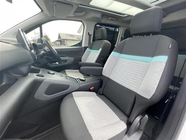 ベルランゴ シャイン ETC バックカメラ オートクルーズコントロール ターボ USB オートライト 衝突防止システム レーンアシスト クリアランスソナー ドライブレコーダー Bluetooth スマートキー ルーフレール(22枚目)