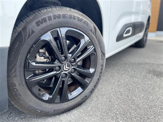 ベルランゴ シャイン ETC バックカメラ オートクルーズコントロール ターボ USB オートライト 衝突防止システム レーンアシスト クリアランスソナー ドライブレコーダー Bluetooth スマートキー ルーフレール(26枚目)