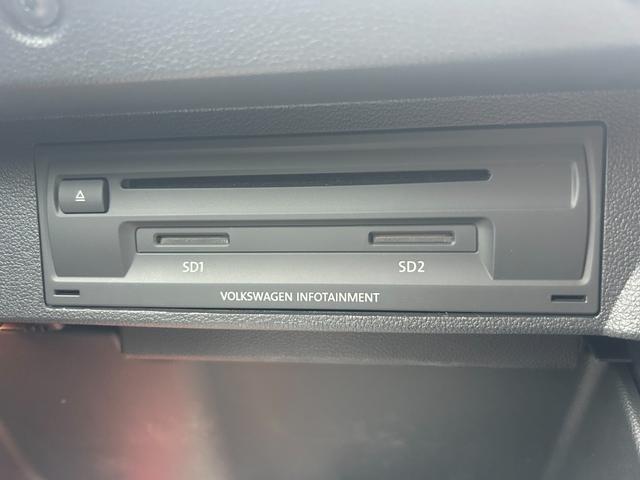 Ｔ－ロック ＴＤＩ　スポーツ　ワンオーナークルーズコントロール　純正ナビ　Ａｐｐｌｅｃａｒｐｌａｙ　フルセグＴＶ　バックカメラ　ＥＴＣ　２．０　前後ドラレコ　純正１８インチＡＷ　パドルシフト　純正フロアマット　スマートキー（24枚目）