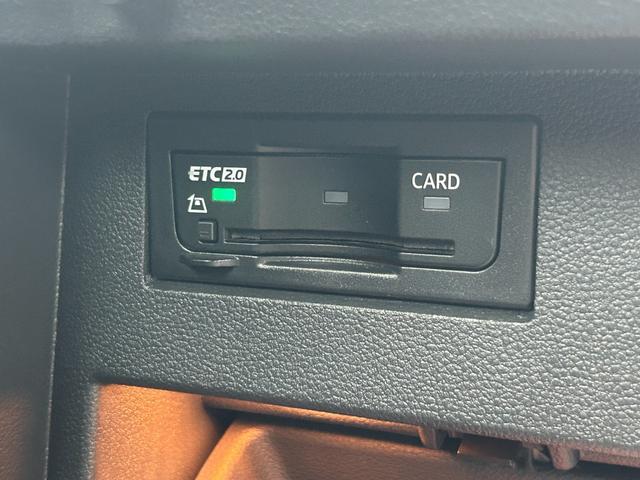 Ｔ－ロック ＴＤＩ　スポーツ　ワンオーナークルーズコントロール　純正ナビ　Ａｐｐｌｅｃａｒｐｌａｙ　フルセグＴＶ　バックカメラ　ＥＴＣ　２．０　前後ドラレコ　純正１８インチＡＷ　パドルシフト　純正フロアマット　スマートキー（25枚目）