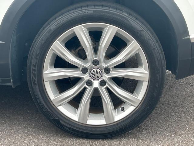 Ｔ－ロック ＴＤＩ　スポーツ　ワンオーナークルーズコントロール　純正ナビ　Ａｐｐｌｅｃａｒｐｌａｙ　フルセグＴＶ　バックカメラ　ＥＴＣ　２．０　前後ドラレコ　純正１８インチＡＷ　パドルシフト　純正フロアマット　スマートキー（57枚目）