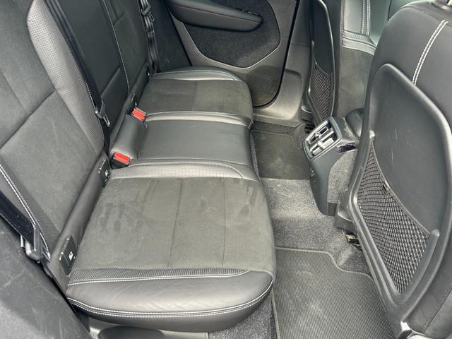 ＸＣ４０ Ｔ４　ＡＷＤ　Ｒデザイン　純正ナビ　地デジ　ＣＤ　ＤＶＤ　ＢＴ　Ａｐｐｌｅｃａｒｐｌａｙ　３６０°カメラ　ＥＴＣ　ＡＣＣ　ＬＫＡ　ＢＳＭ　パワーシート　シートヒーター　ステアリングヒーター　パワーバックドア　ＬＥＤヘッドライト（39枚目）