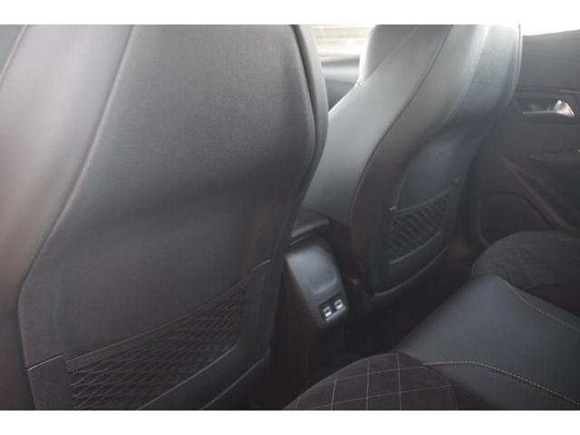 ２０８ ＧＴ　ＡｐｐｌｅＣａｒＰｌａｙ　ＡｎｄｒｏｉｄＡｕｔｏ　ＡＣＣ　前後Ｄレコ　Ｂカメラ　Ｂｌｕｅｔｏｏｔｈ　ＵＳＢ　Ｔサインインフォメーション　ＬＥＤオートハイビーム　前席シートヒーター　パドルシフト　ＥＴＣ（19枚目）