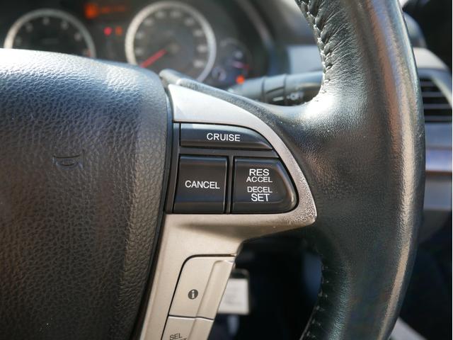 35TL 黒革電動シート シートヒーター スマートキー HDDインターナビ バックカメラ 地デジ 車高調 セルバッハ19インチアルミ ETC クルーズコントロール HID フォグ レギュラー仕様 一年保証(12枚目)