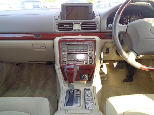 NC250 プライムセレクション 特別仕様車 純正DVDナビゲーション フロント&バックカメラ PWシート ETC ディスチャージヘッドライト フォグランプ 電格ドアミラー ウッドコンビハンドル 純正CD&カセット 純正15インチAW(45枚目)
