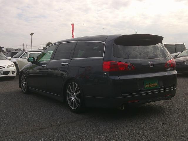 アコードワゴン タイプS 純正フルエアロ 車高調 ハーフレザーPWシート クルーズコントロール 純正電動コーナーポール HIDヘッドライト フォグ ETC キーレスキー 電動格納ウィンカードアミラー Rスポ 無限17インチAW(26枚目)