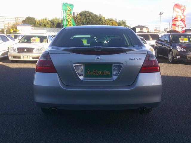 インスパイア 30TL 走行35.995km 黒革パワーシート HDDインターナビ バックカメラ付トランクスポイラー ETC スマートキー クルコン ウッドコンビH HID 電動格納ウィンカードアミラー 純正16インチAW(18枚目)