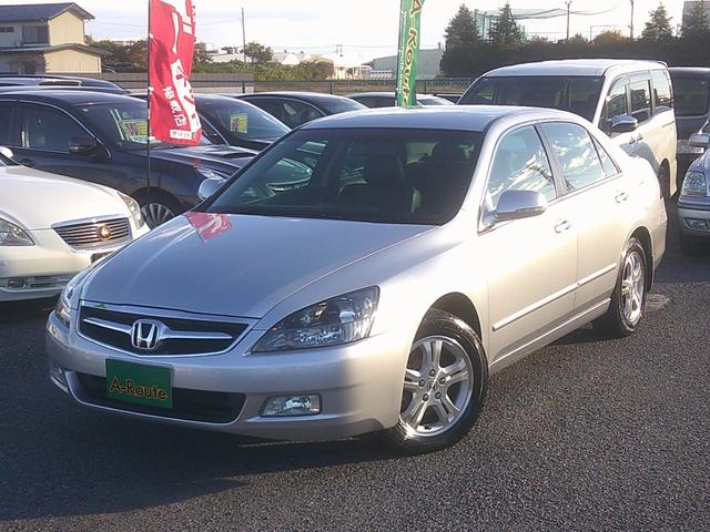 インスパイア 30TL 走行35.995km 黒革パワーシート HDDインターナビ バックカメラ付トランクスポイラー ETC スマートキー クルコン ウッドコンビH HID 電動格納ウィンカードアミラー 純正16インチAW(41枚目)