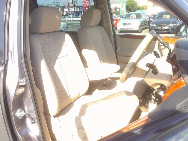 MPV スポーツ ワンオーナー 純正フルエアロ キセノンヘッドライト 両側パワースライドドア 純正電動コーナーポール ルーフスポイラー 電動格納ドアミラー キーレスキー フォグランプ 純正16インチアルミホイール(8枚目)