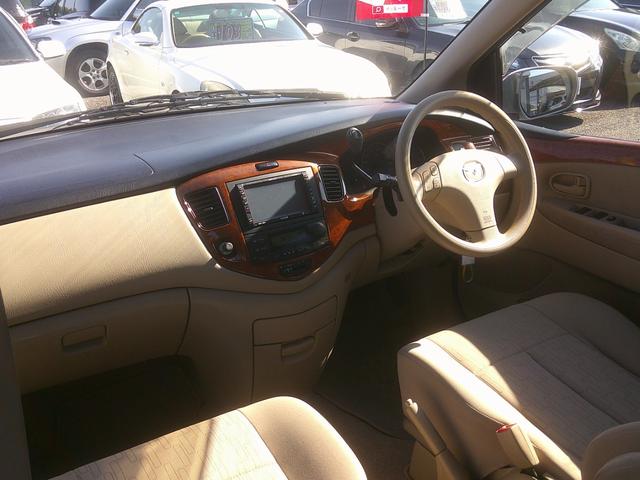 MPV スポーツ ワンオーナー 純正フルエアロ キセノンヘッドライト 両側パワースライドドア 純正電動コーナーポール ルーフスポイラー 電動格納ドアミラー キーレスキー フォグランプ 純正16インチアルミホイール(28枚目)