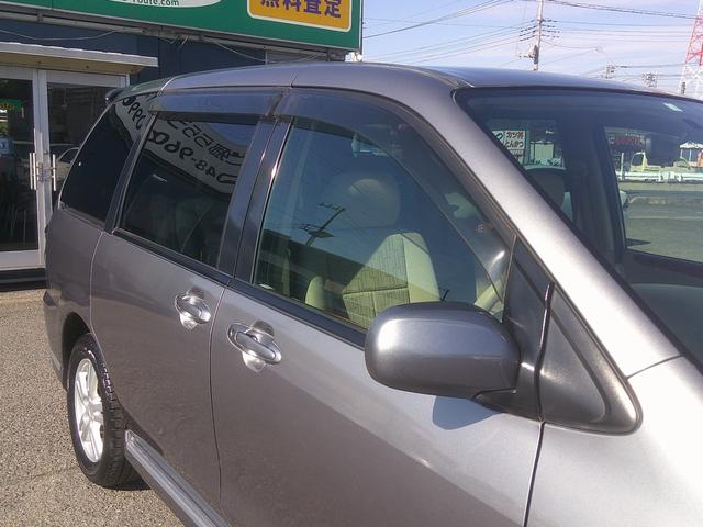 MPV スポーツ ワンオーナー 純正フルエアロ キセノンヘッドライト 両側パワースライドドア 純正電動コーナーポール ルーフスポイラー 電動格納ドアミラー キーレスキー フォグランプ 純正16インチアルミホイール(35枚目)