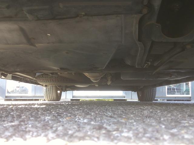 MPV スポーツ ワンオーナー 純正フルエアロ キセノンヘッドライト 両側パワースライドドア 純正電動コーナーポール ルーフスポイラー 電動格納ドアミラー キーレスキー フォグランプ 純正16インチアルミホイール(59枚目)