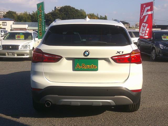 バックカメラ付なのでバックが苦手な方も安心ですね＾−＾