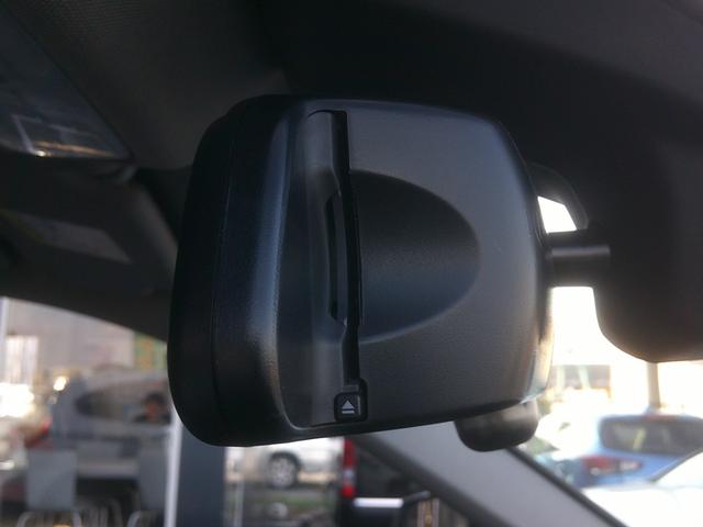 ビルトイン（ミラー型）ＥＴＣ付き！納車後すぐに高速ドライブができますよ♪