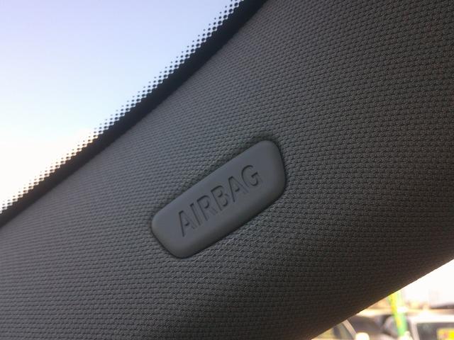 カーテンエアバック装備！安全面もしっかり考慮されています。