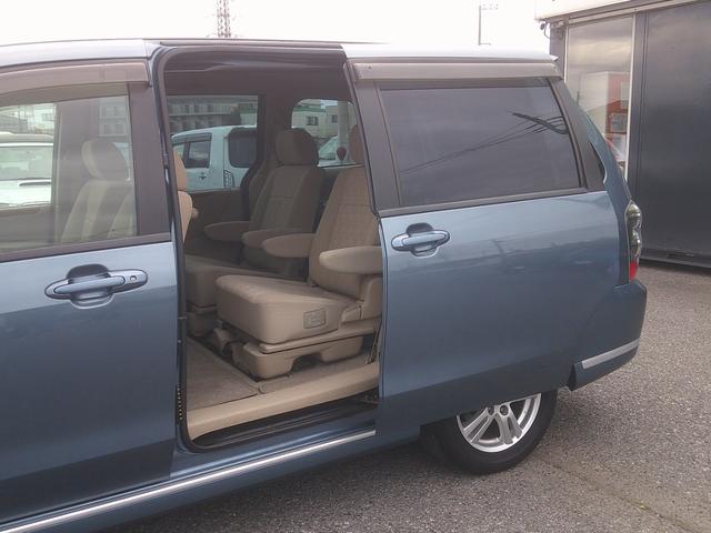 ＭＰＶ スポーツ　純正フルエアロ　ルーフスポイラー　両側スライドドア　ＳＡＮＹＯ製ＨＤＤナビゲーション　ＥＴＣ　電動格納ドアミラー　キーレスキー　スペアキー　純正１６インチアルミホイール　車検令和８年９月２５日迄（12枚目）