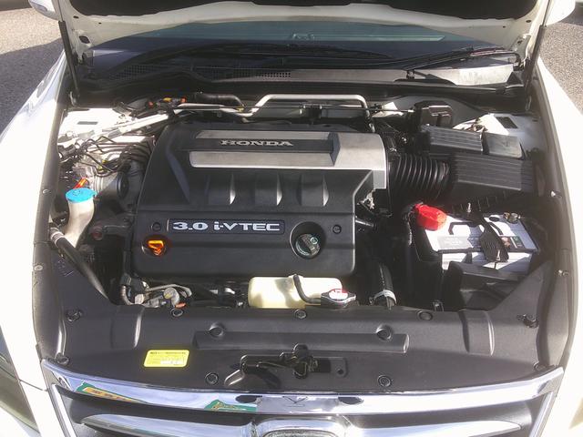 インスパイア ３０ＴＬ　純正フルエアロ　ダウンサス　社外１８インチアルミホイール　ブラックレザーパワーシート　ＨＤＤインターナビゲーション　バックカメラ　ＥＴＣ　ＩＨＣＣ　スアートキー＆キーレススタート　ＨＩＤ　Ｔスポイラー（14枚目）