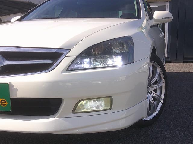 インスパイア ３０ＴＬ　純正フルエアロ　ダウンサス　社外１８インチアルミホイール　ブラックレザーパワーシート　ＨＤＤインターナビゲーション　バックカメラ　ＥＴＣ　ＩＨＣＣ　スアートキー＆キーレススタート　ＨＩＤ　Ｔスポイラー（19枚目）