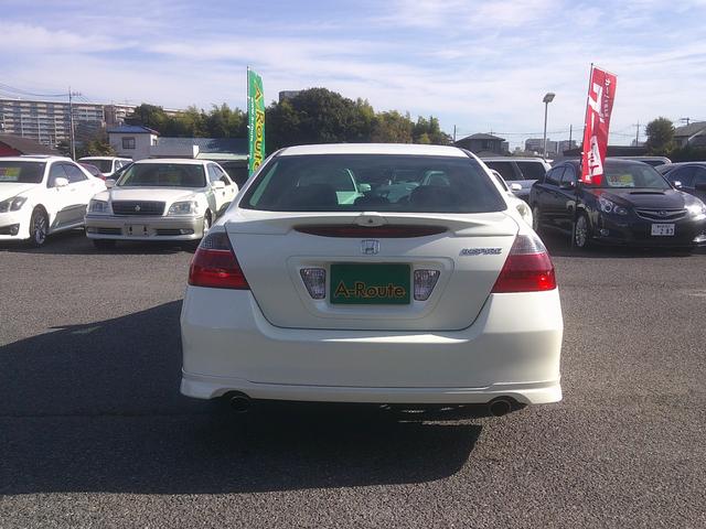 インスパイア ３０ＴＬ　純正フルエアロ　ダウンサス　社外１８インチアルミホイール　ブラックレザーパワーシート　ＨＤＤインターナビゲーション　バックカメラ　ＥＴＣ　ＩＨＣＣ　スアートキー＆キーレススタート　ＨＩＤ　Ｔスポイラー（25枚目）