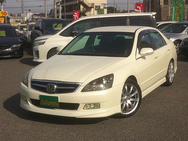 インスパイア ３０ＴＬ　純正フルエアロ　ダウンサス　社外１８インチアルミホイール　ブラックレザーパワーシート　ＨＤＤインターナビゲーション　バックカメラ　ＥＴＣ　ＩＨＣＣ　スアートキー＆キーレススタート　ＨＩＤ　Ｔスポイラー（41枚目）