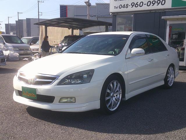 インスパイア ３０ＴＬ　純正フルエアロ　ダウンサス　社外１８インチアルミホイール　ブラックレザーパワーシート　ＨＤＤインターナビゲーション　バックカメラ　ＥＴＣ　ＩＨＣＣ　スアートキー＆キーレススタート　ＨＩＤ　Ｔスポイラー（76枚目）