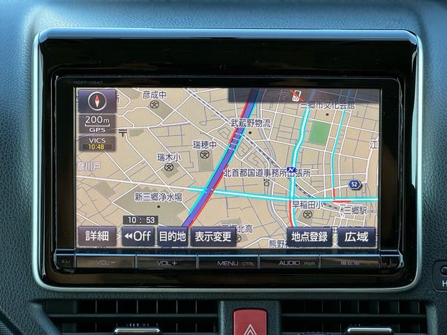 ヴォクシー ＺＳ　煌　ワンオーナー　純正フルエアロ　純正９インチＳＤナビ　バックカメラ　フルセグＴＶ　純正後席フリップダウンモニター　スマートキー＆ＰＵＳＨスタート　両側パワースライドドア　ニーＳＲＳ　純正１６インチＡＷ（7枚目）