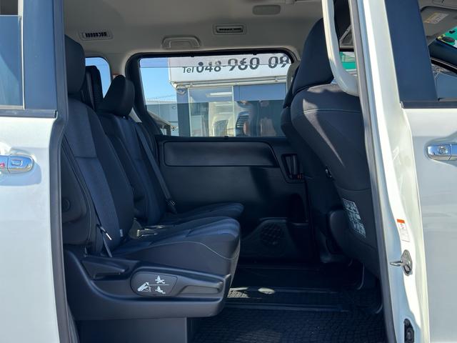 ヴォクシー ＺＳ　煌　ワンオーナー　純正フルエアロ　純正９インチＳＤナビ　バックカメラ　フルセグＴＶ　純正後席フリップダウンモニター　スマートキー＆ＰＵＳＨスタート　両側パワースライドドア　ニーＳＲＳ　純正１６インチＡＷ（26枚目）